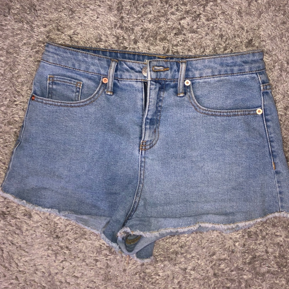 Denim Ripped High-Rise Stretch Shorts - Picture 2 of 4